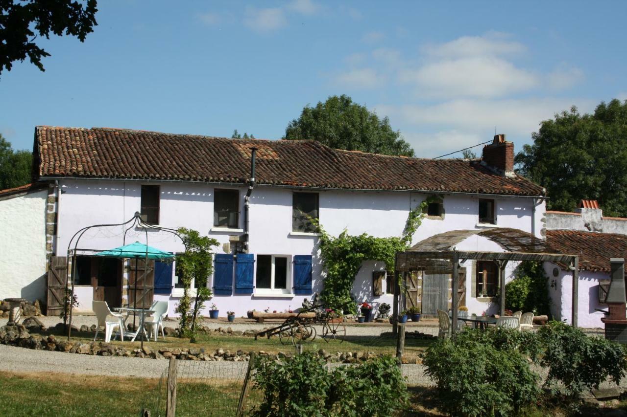 Apartmán La Metairie Parthenay Exteriér fotografie